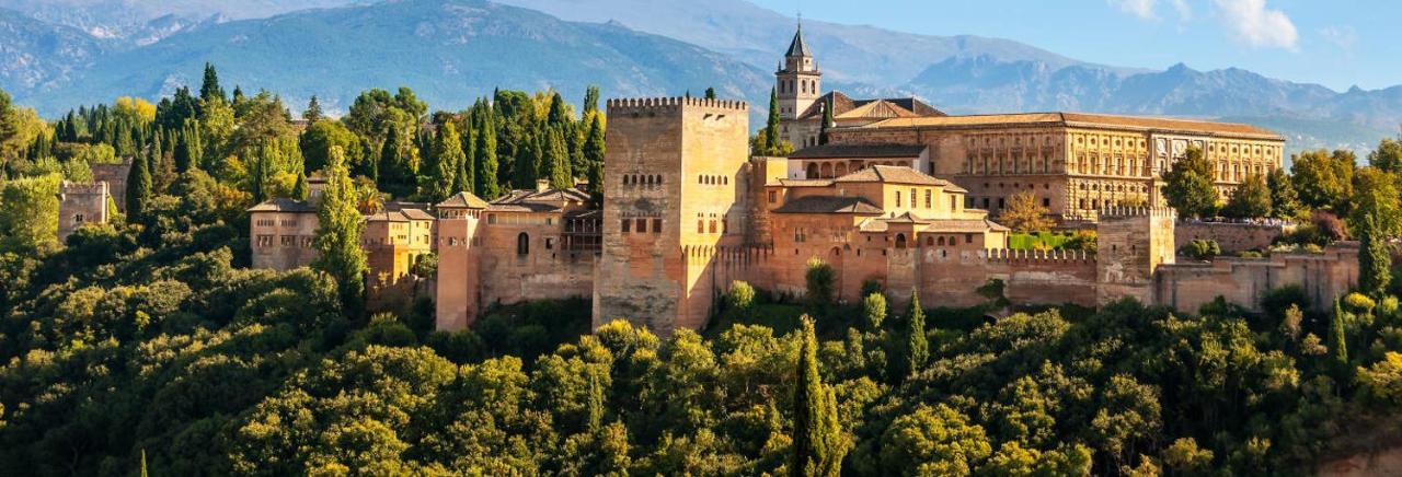 Todosierranevada Zona Baja - Edificio Alhambra - Junto A Los Telecabinas Sierra Nevada Exterior photo